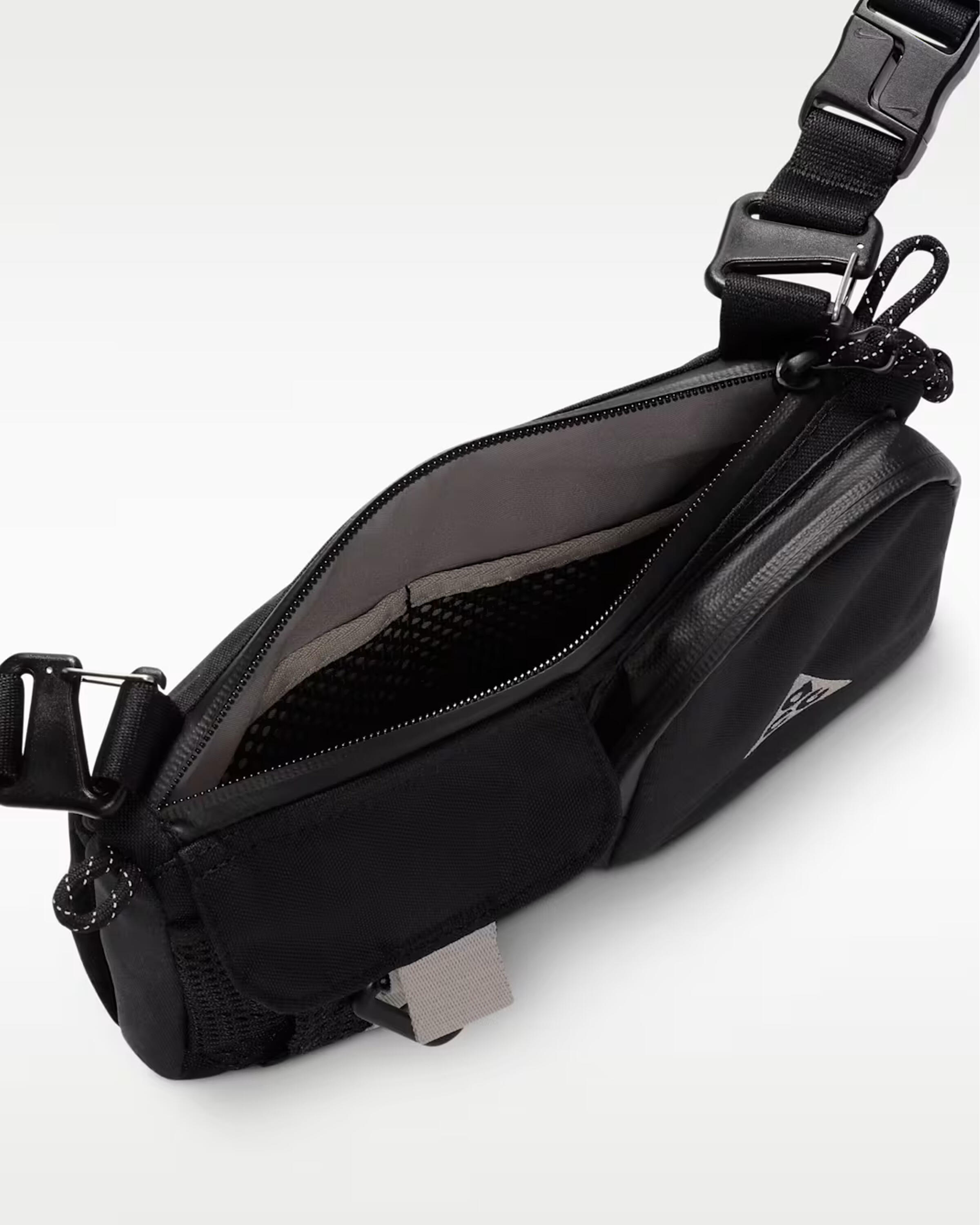 Nike ACG 'DAYMAX' Crossbody Bag | HJ8180-010 | AFEW STORE